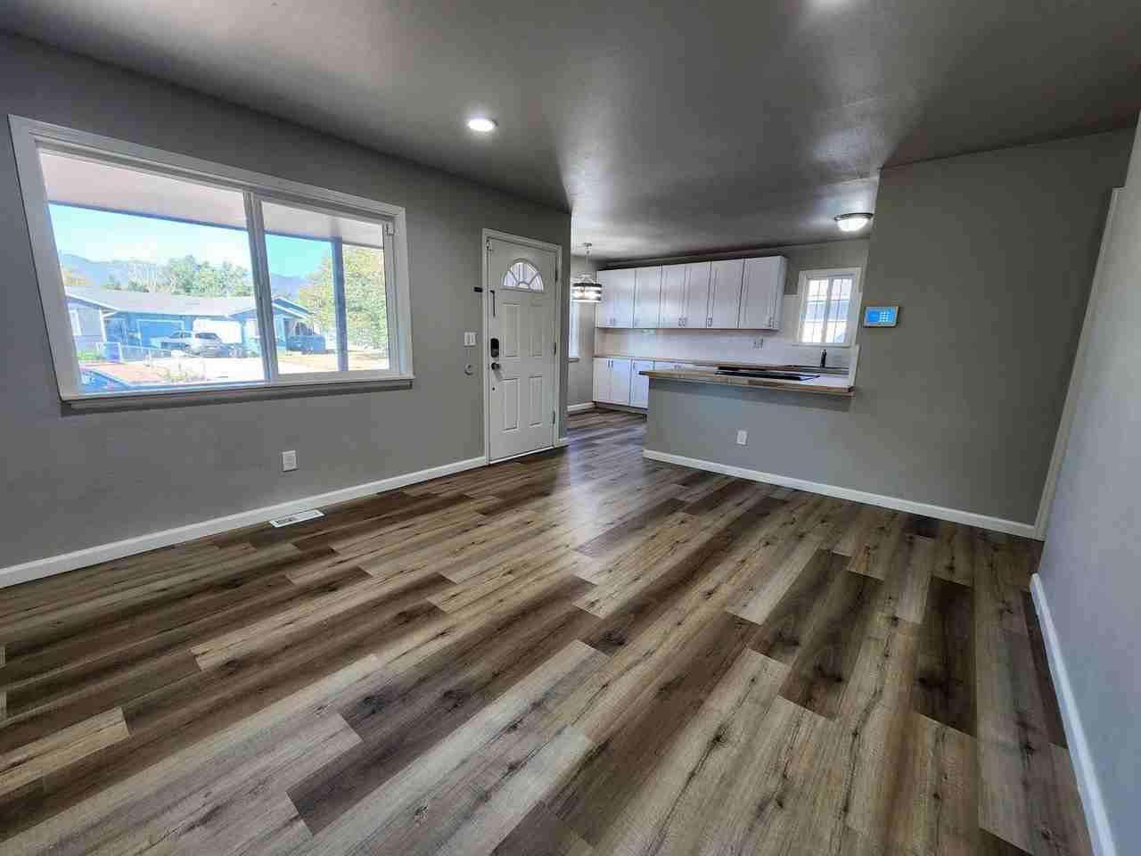 2874 Carmel Cir - Photo 6 of 19