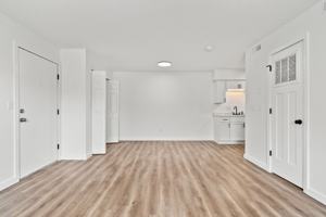 featured image of 3110 W Greenwood St