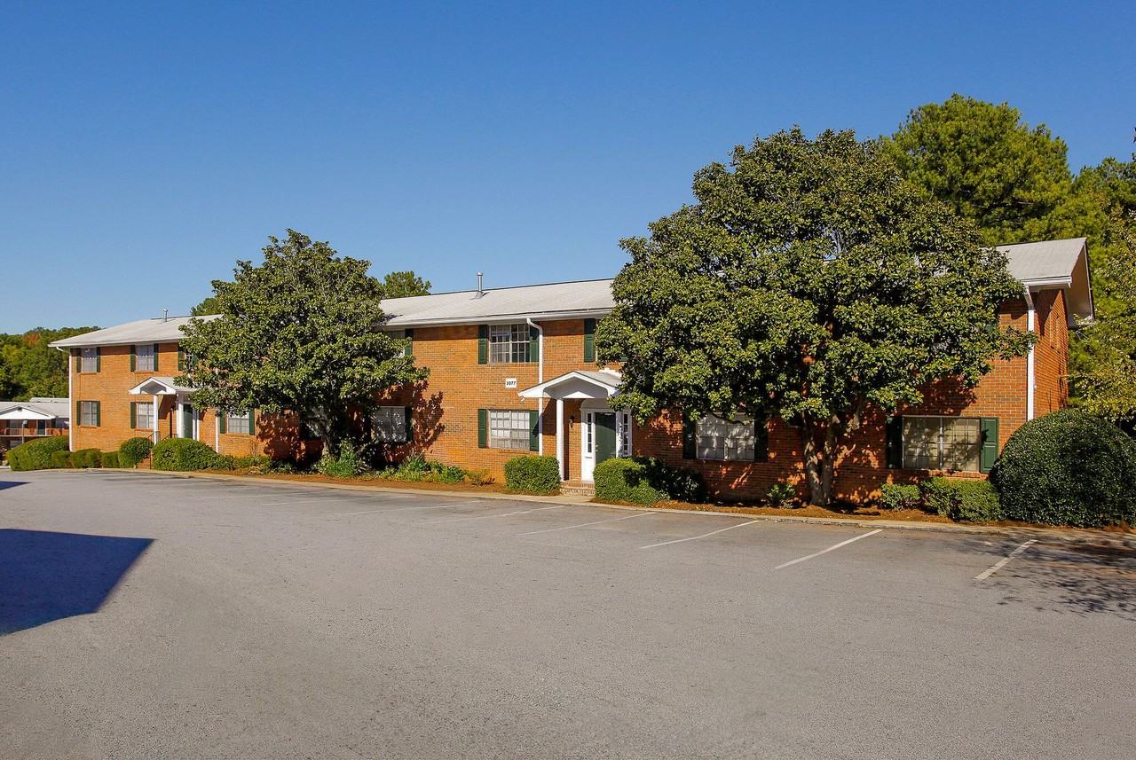 Reserve at Maple Ridge - Photo 6 of 13