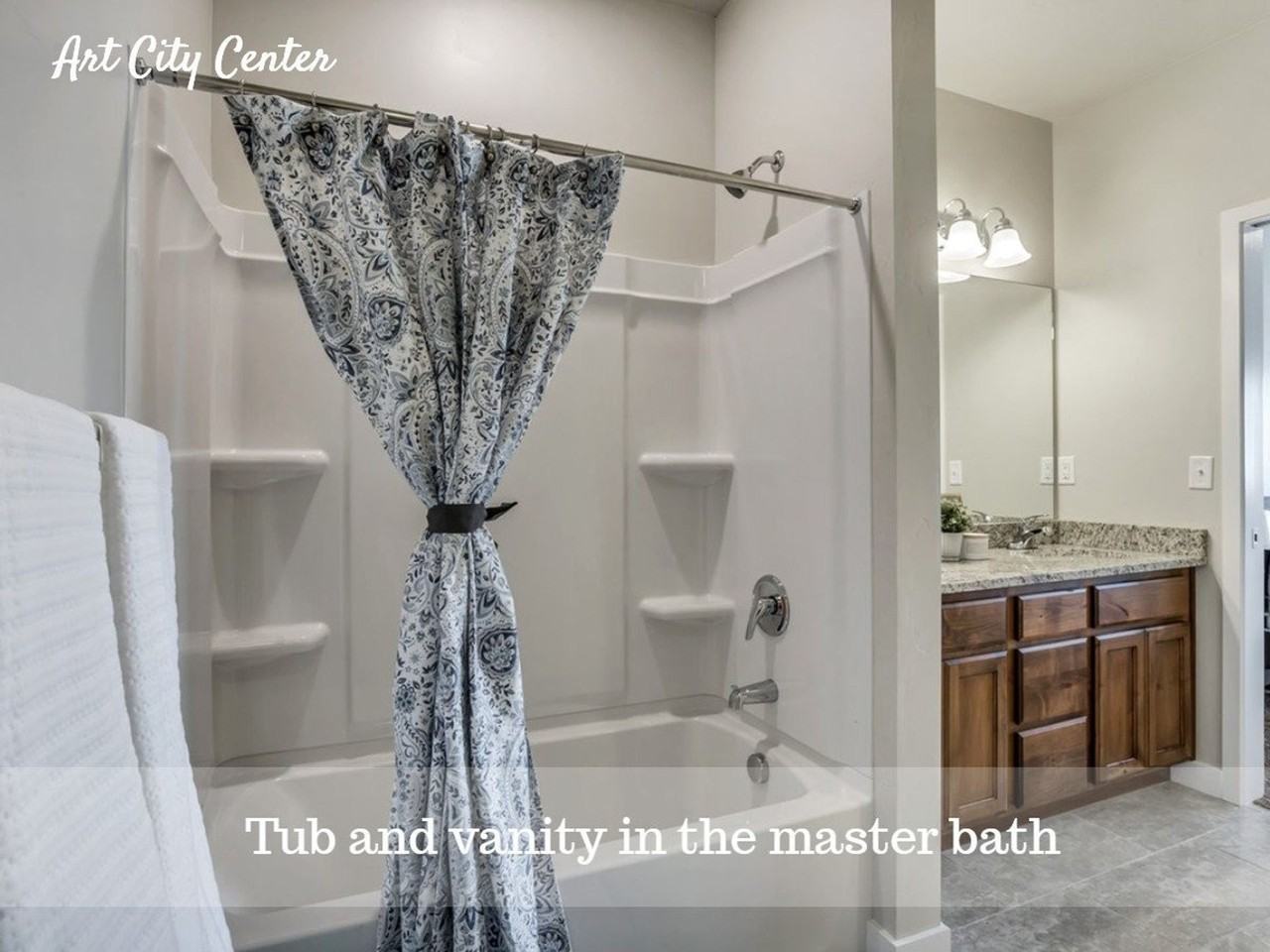 79 W 900 N - Photo 4 of 37