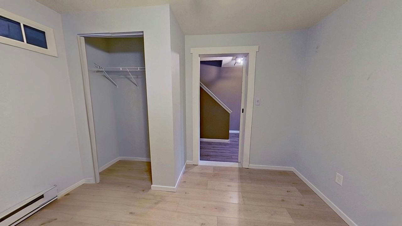 825 Rachel Dr - Photo 4 of 15