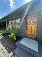 featured image of 250 Morningview Dr