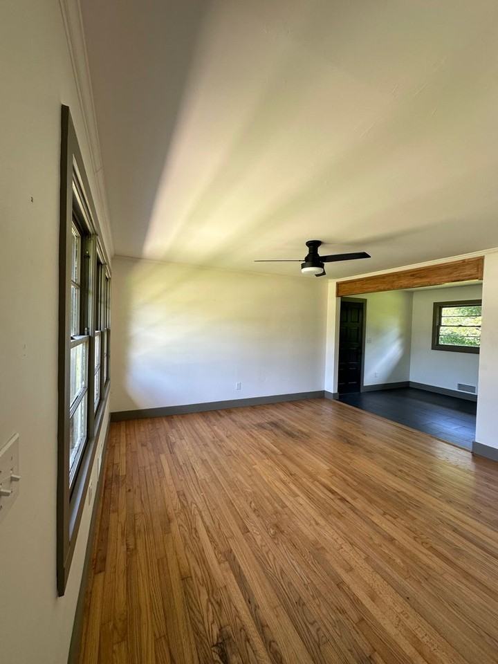 250 Morningview Dr - Photo 3 of 42