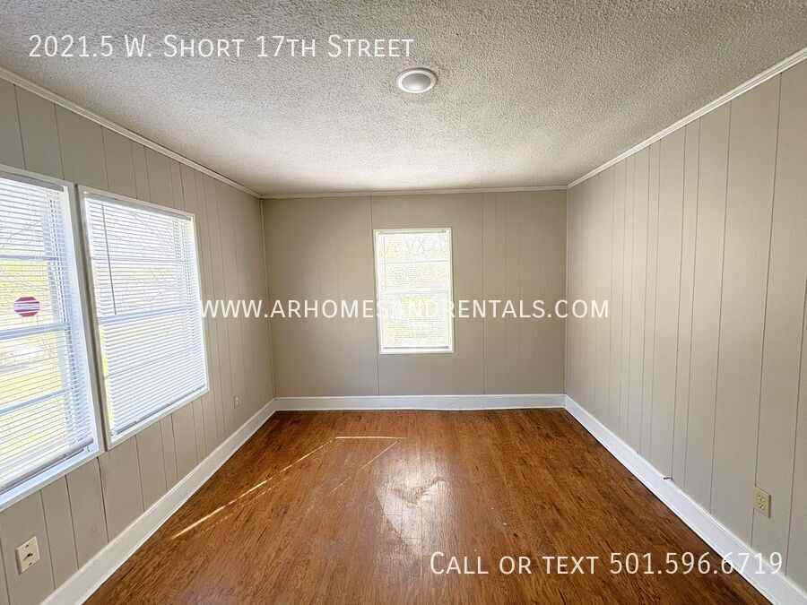 SHORT 17TH & - Photo 2 of 7