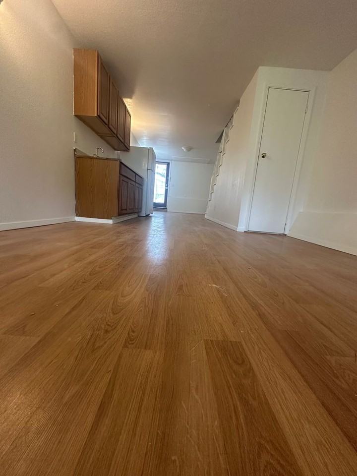746A 47th Ave - Photo 2 of 6