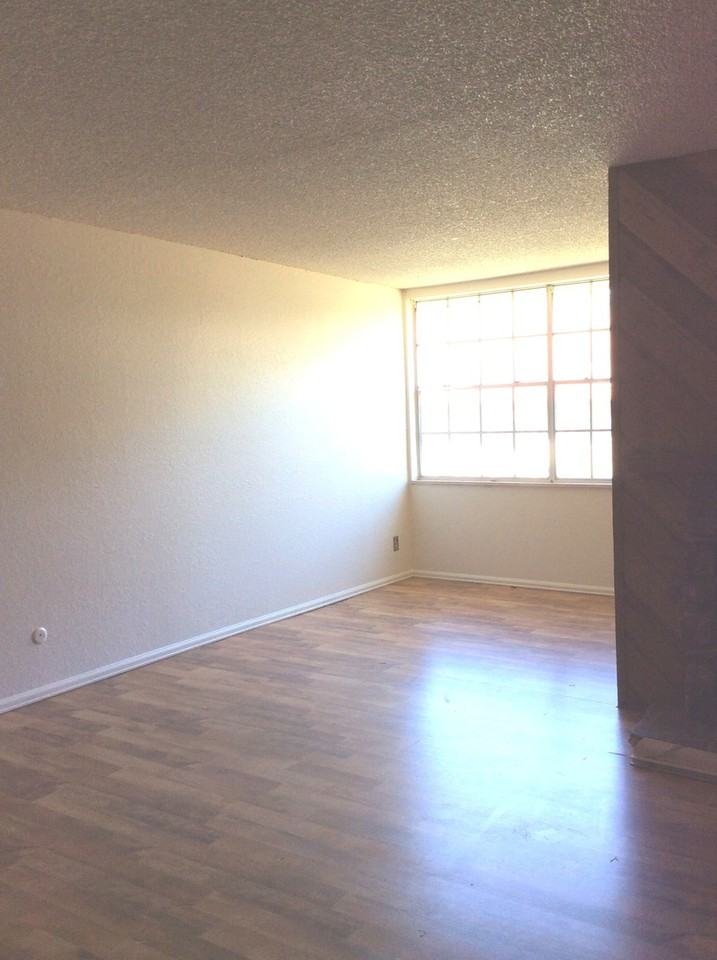 3250 Oneal Cir #K32 - Photo 4 of 23