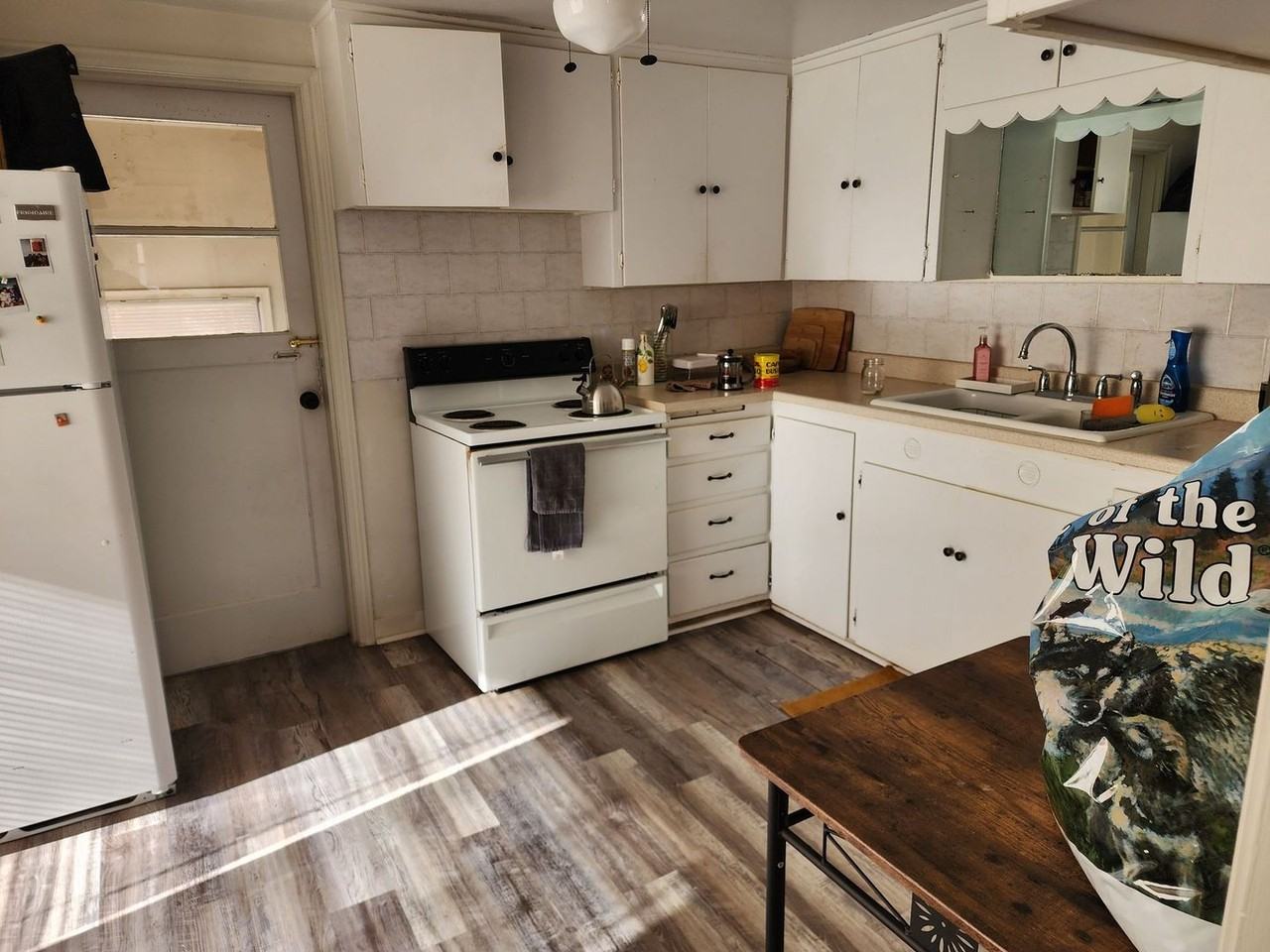 107 N 200 E - Photo 2 of 7