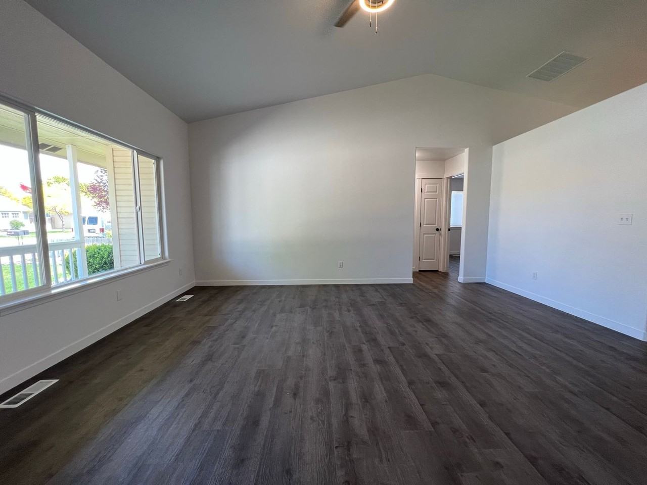 2521 W Santa Clara Dr - Photo 5 of 34