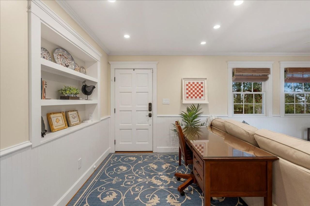 1615 Olinda Rd - Photo 6 of 26