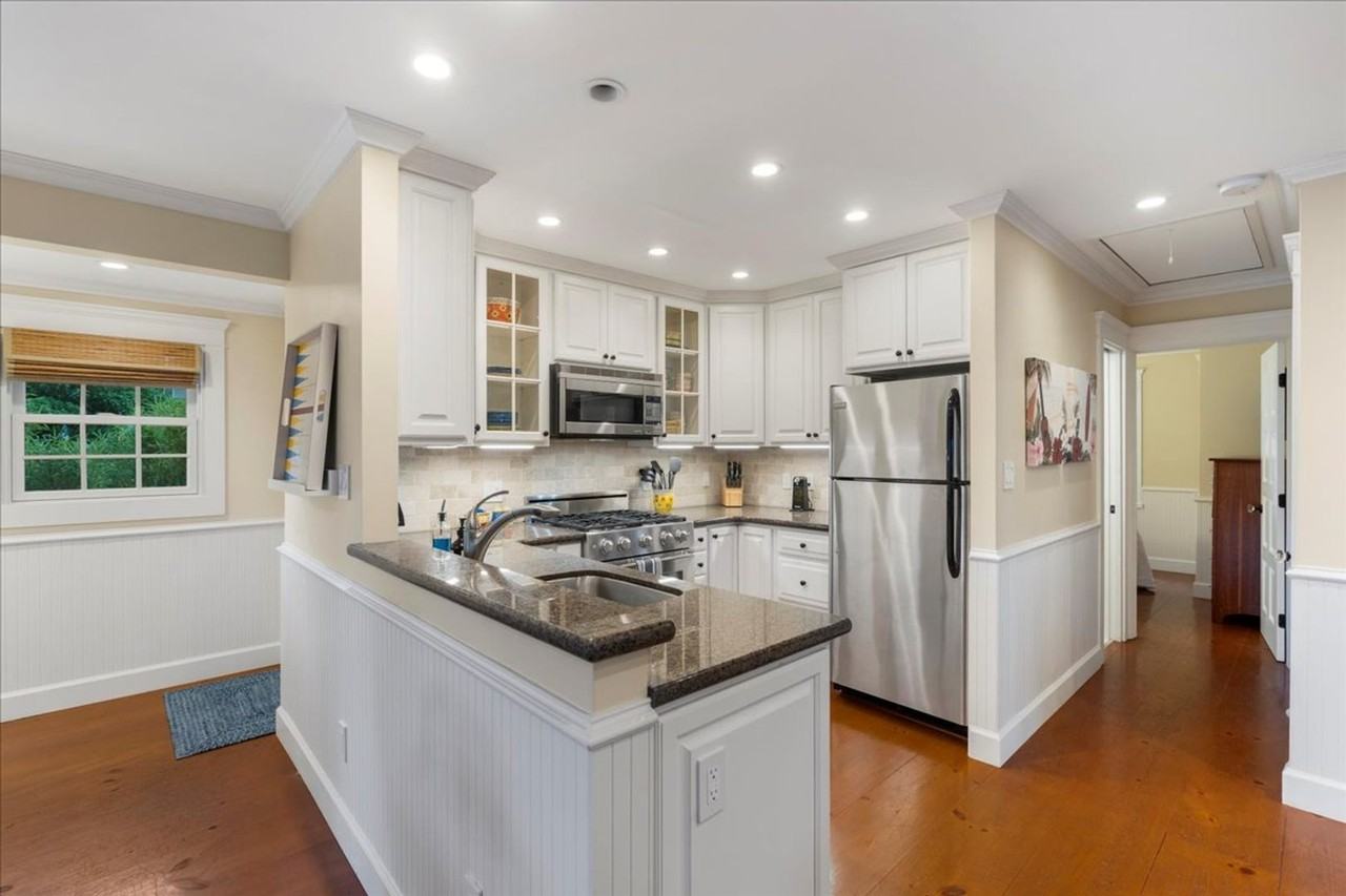 1615 Olinda Rd - Photo 7 of 26