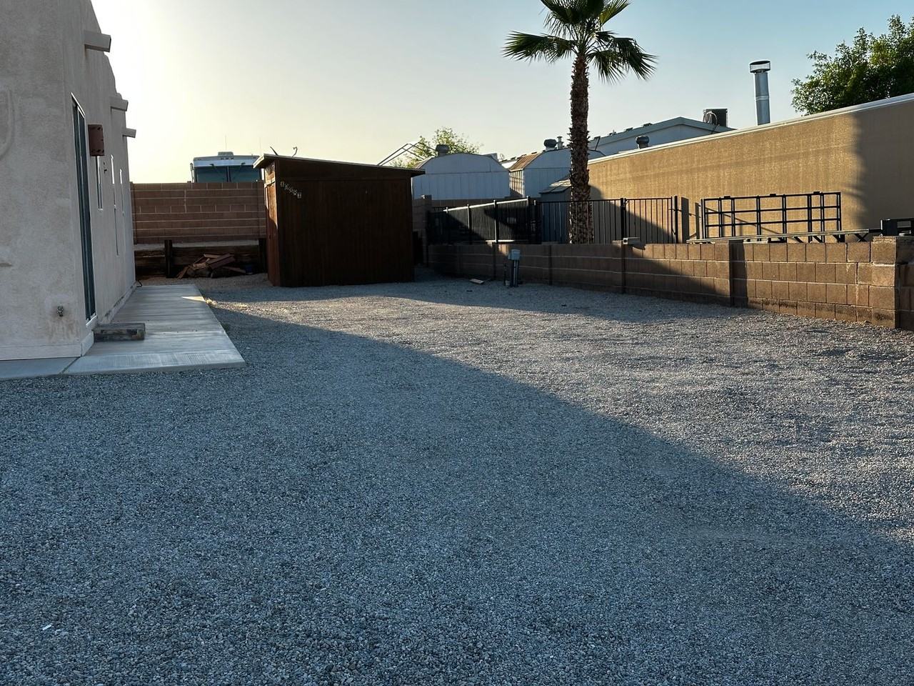 10387 S Winter Ave - Photo 2 of 19