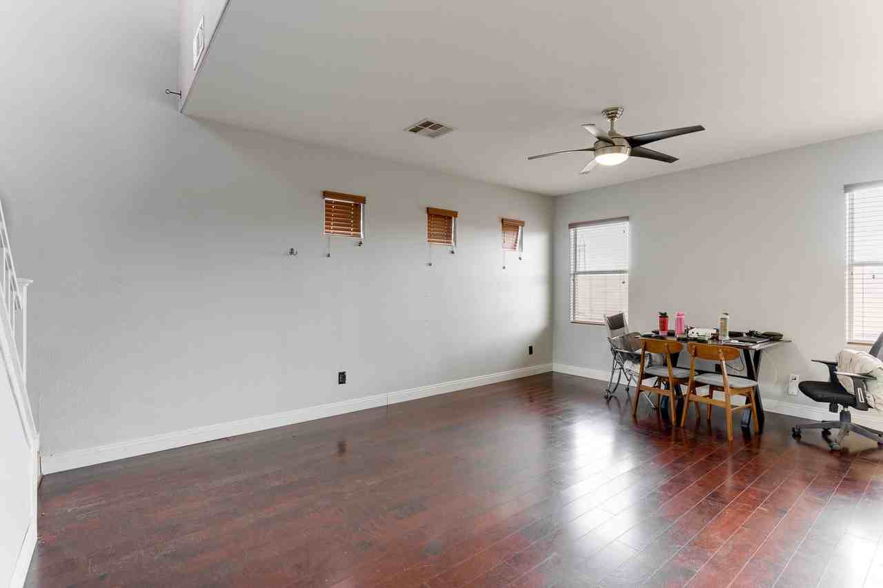 660 Jumbled Sage Ct - Photo 6 of 32