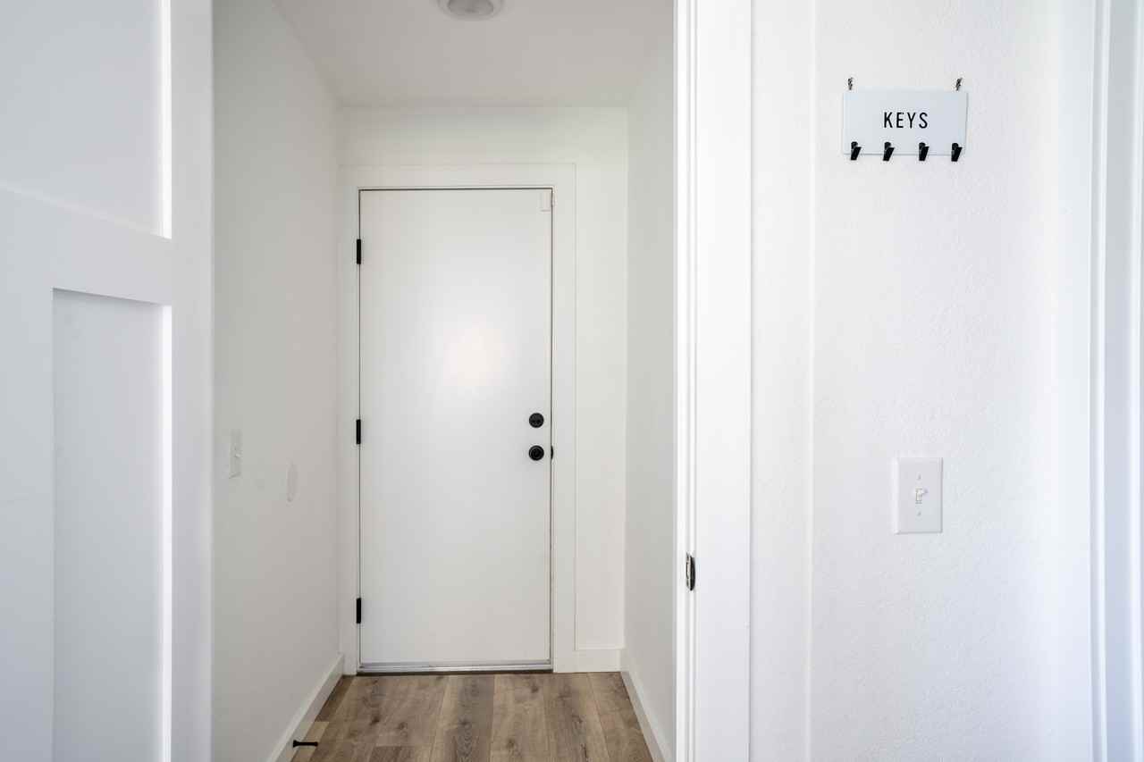 906 North 101st Street - Photo 5 of 23