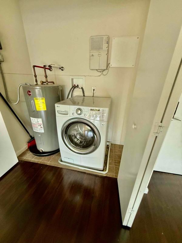 67 Lake St - Photo 3 of 10