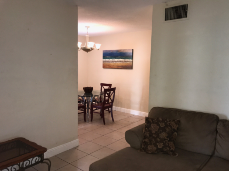 265 Sw 7th St - Photo 4 of 19