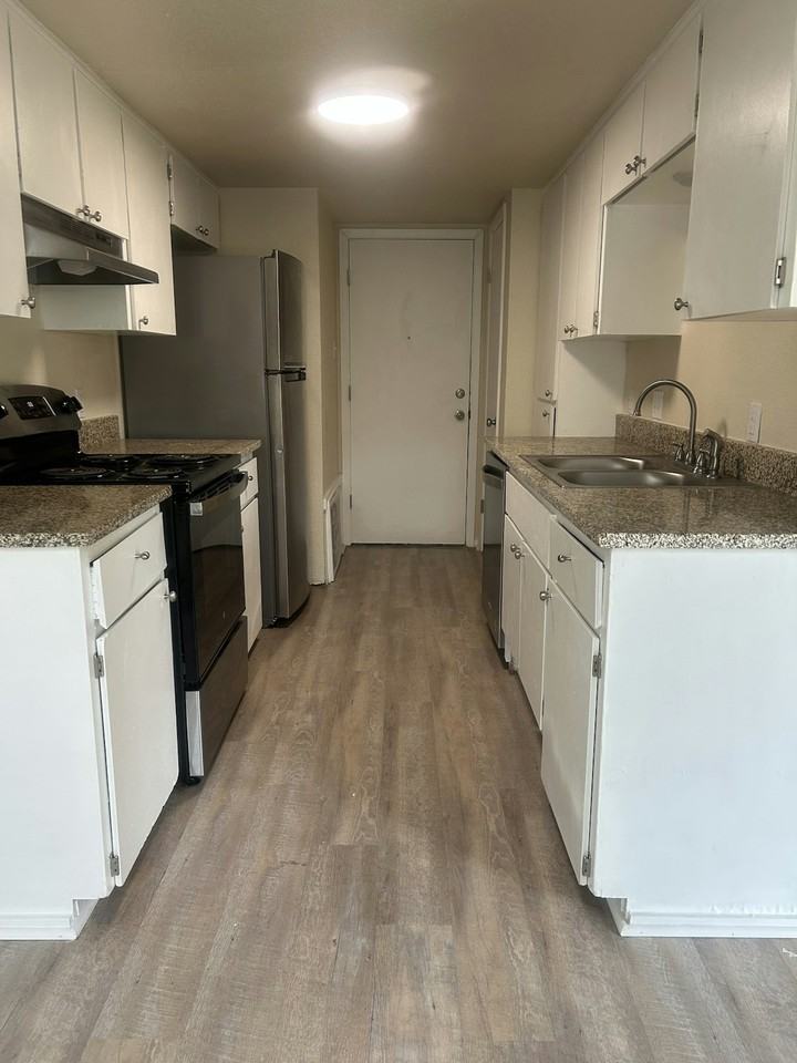 901 Betsy Ross Drive, Unit A - Photo 3 of 3