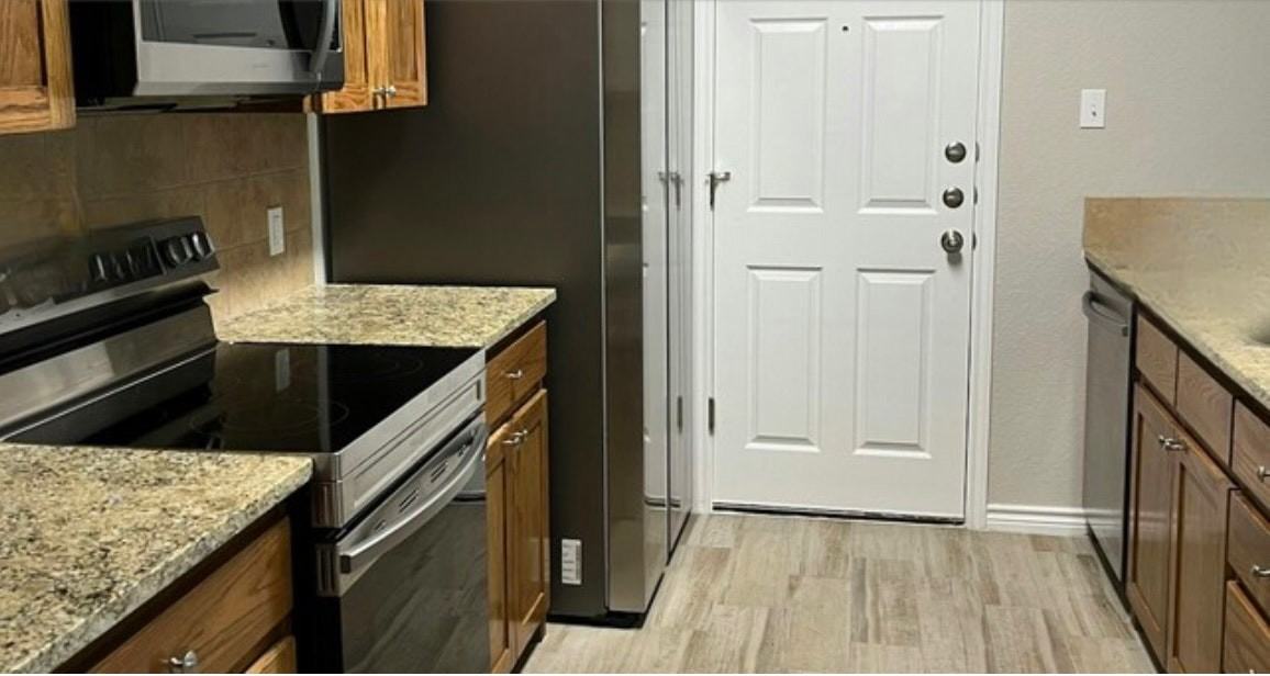 350 Arnold Drive, Unit B - Photo 2 of 3