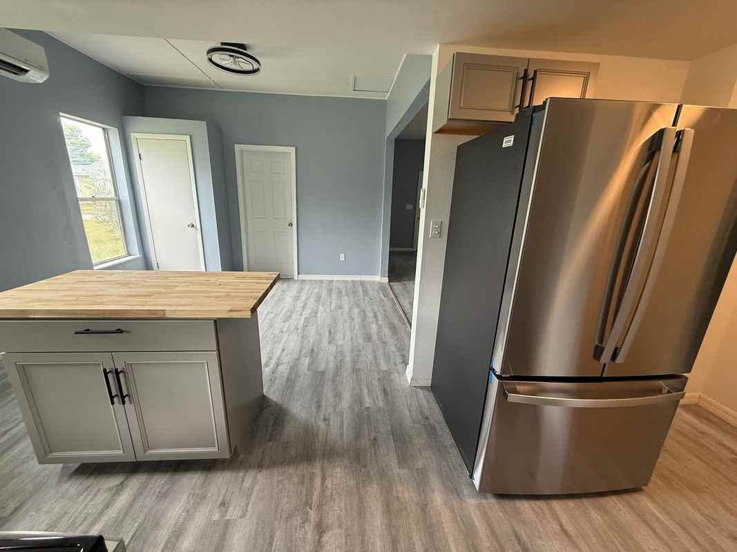 7034 Se 222nd St - Photo 2 of 19