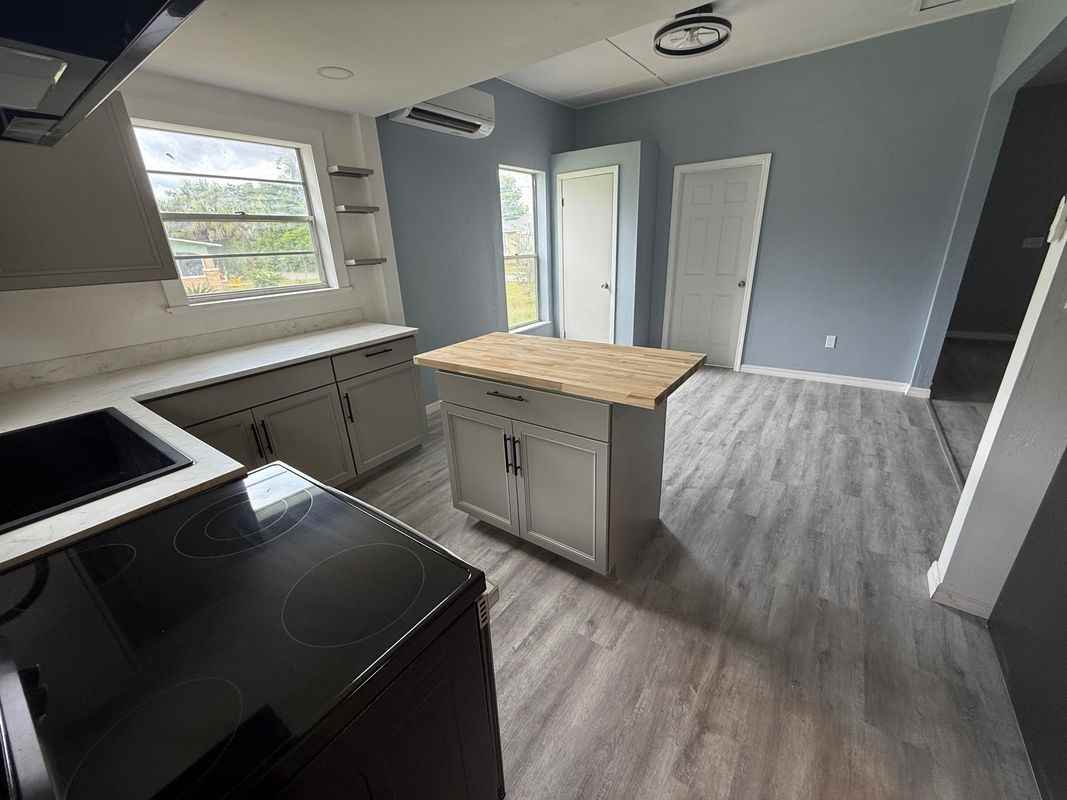 7034 Se 222nd St - Photo 3 of 19