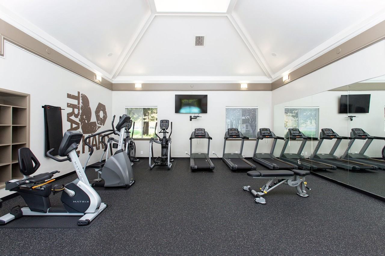 Watermark Place - Photo 6 of 11