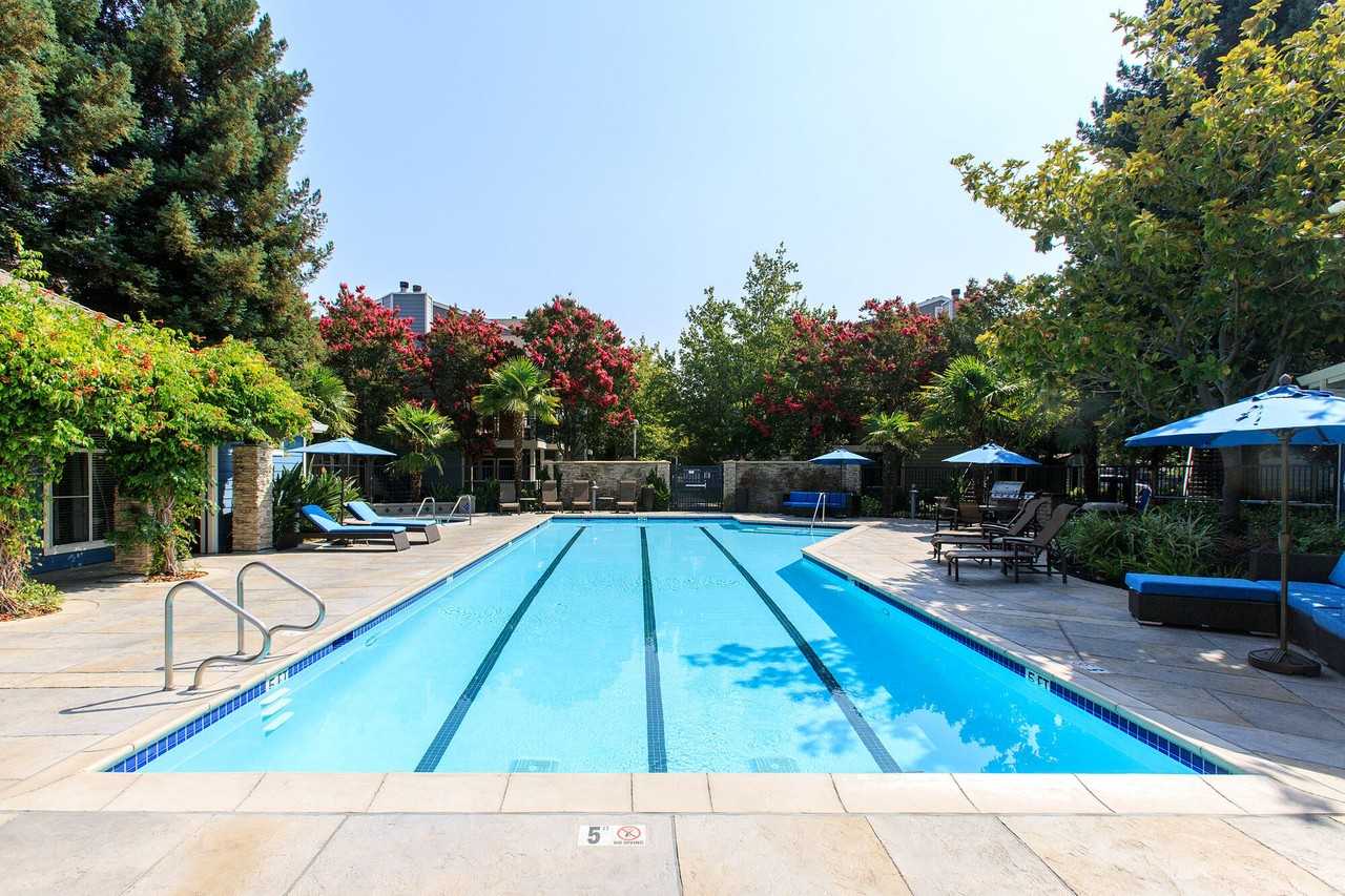 Watermark Place - Photo 7 of 11