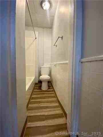 15 Ridgewood St #2 - Photo 7 of 8