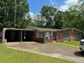 1212 Mendheim Dr - Photo 1 of 1