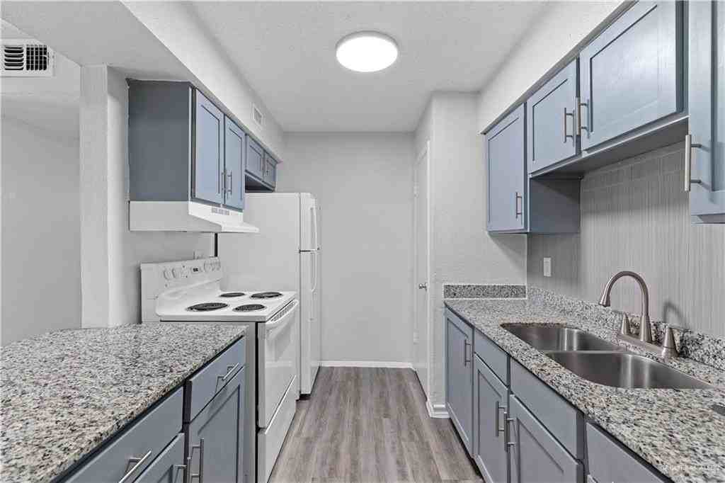 2425 Barnard Rd #A13 - Photo 5 of 15