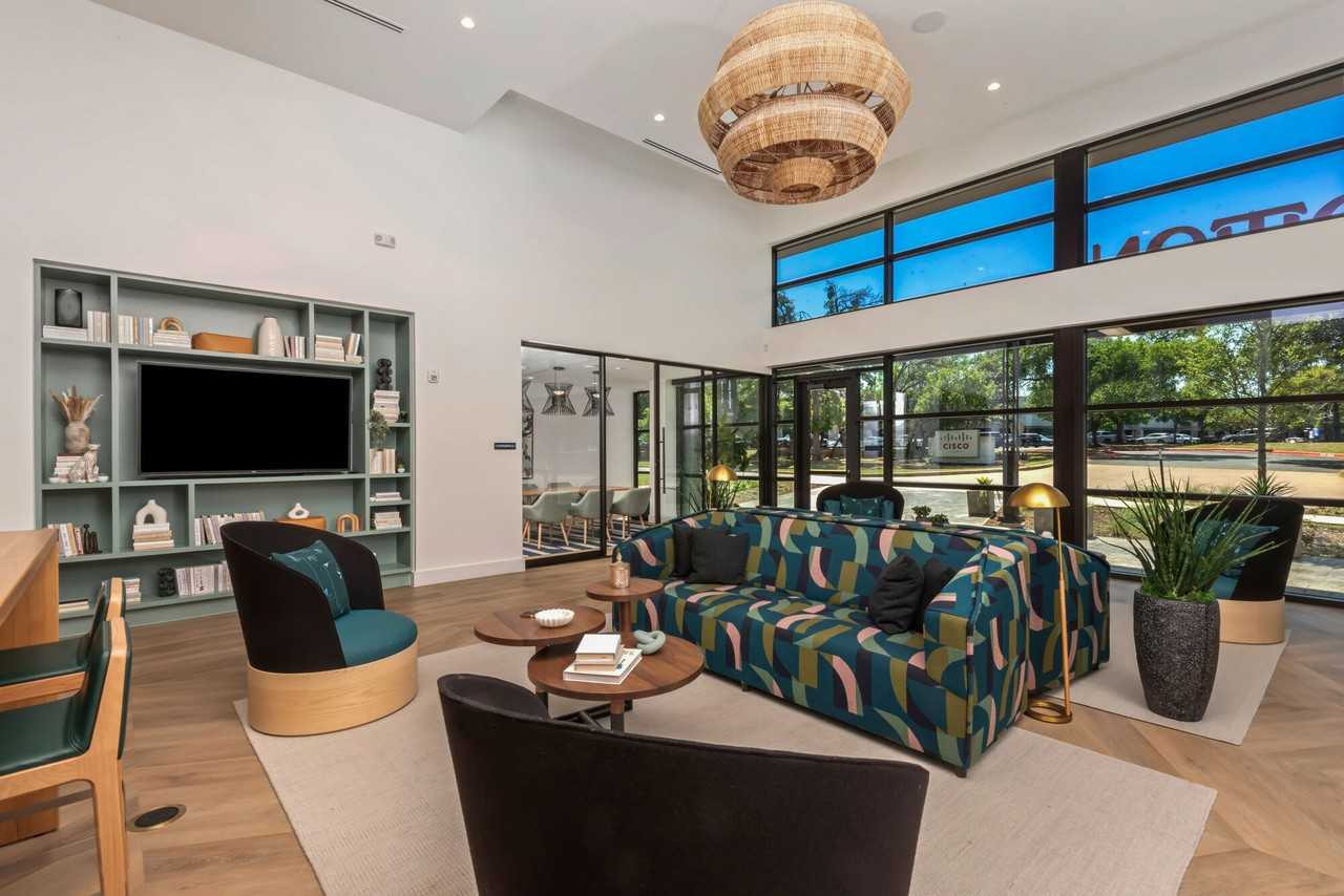 The Edition - Photo 3 of 34