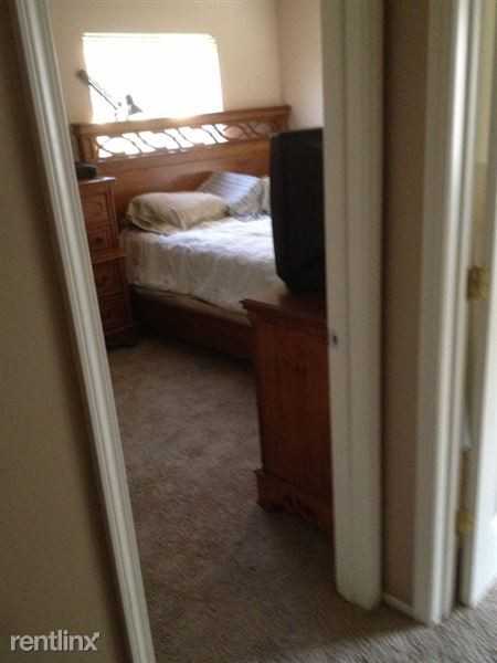 Stonegate Pointe Association - Photo 2 of 19