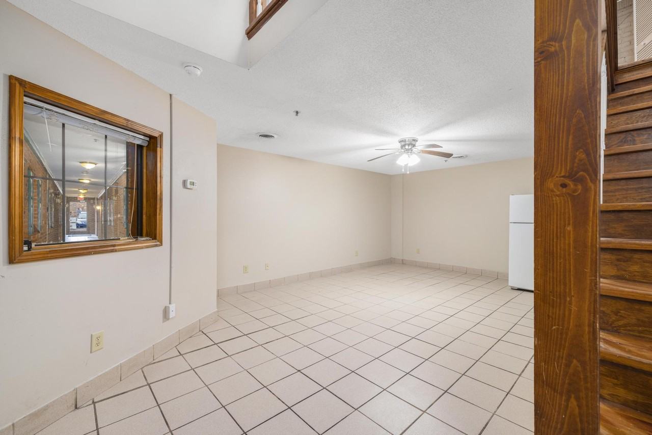 (Holston) Olde Towne Lofts - Photo 2 of 10