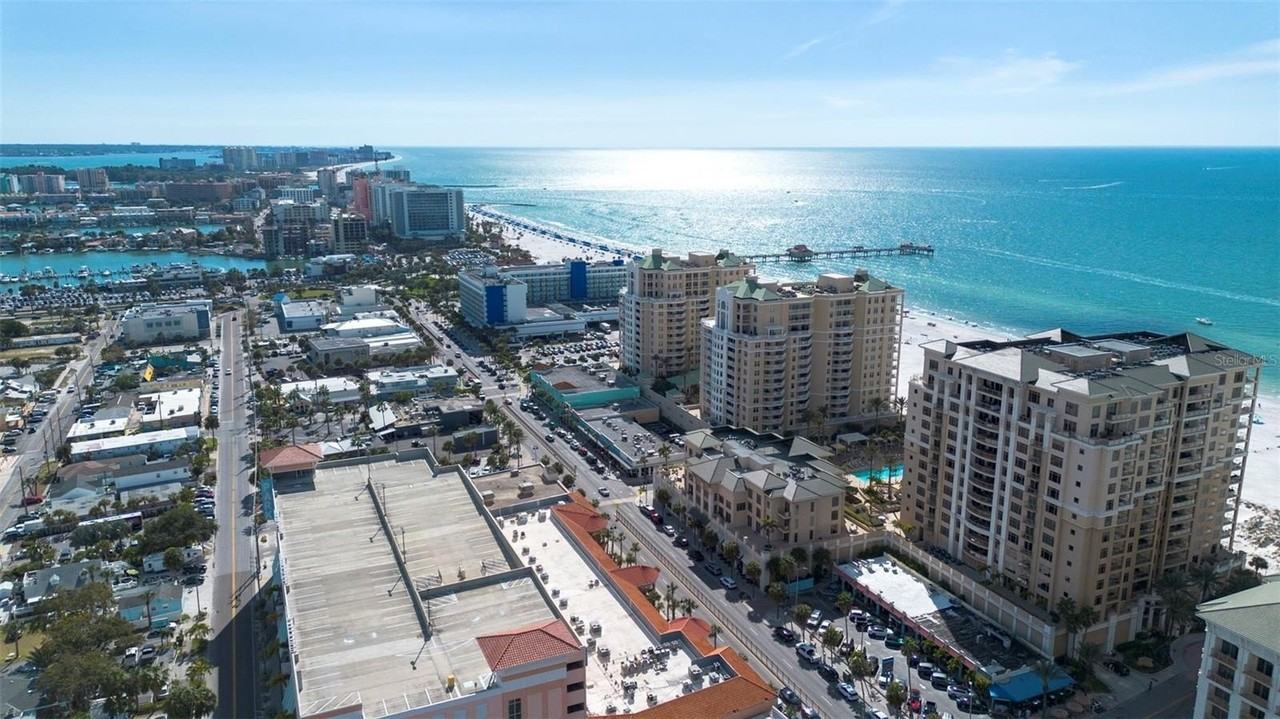 470 Mandalay Ave #303 - Photo 2 of 50