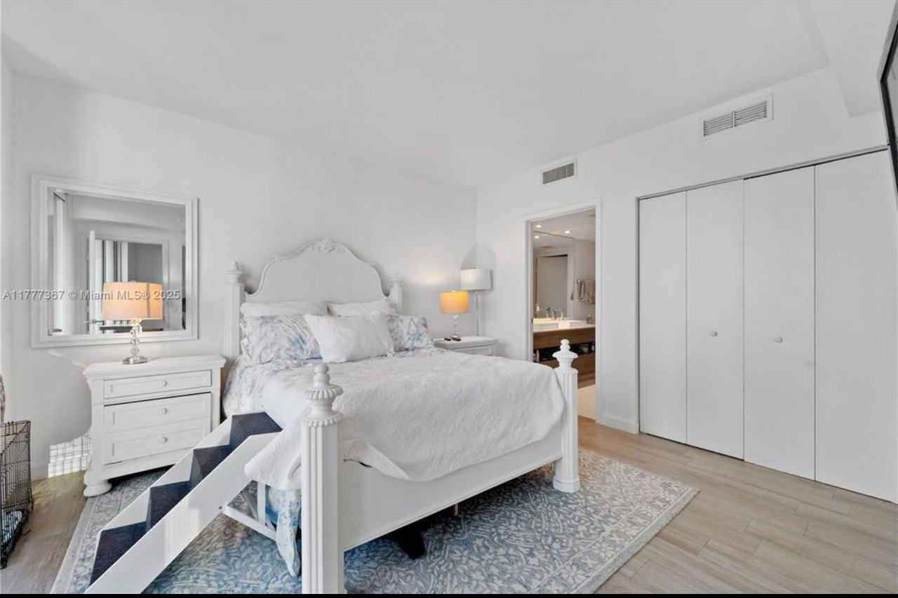 1100  S Miami ave #3102 - Photo 6 of 8