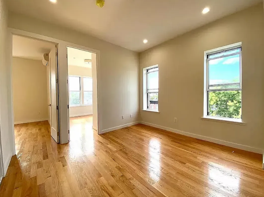 210 Lewis Avenue #2R - Photo 6 of 8