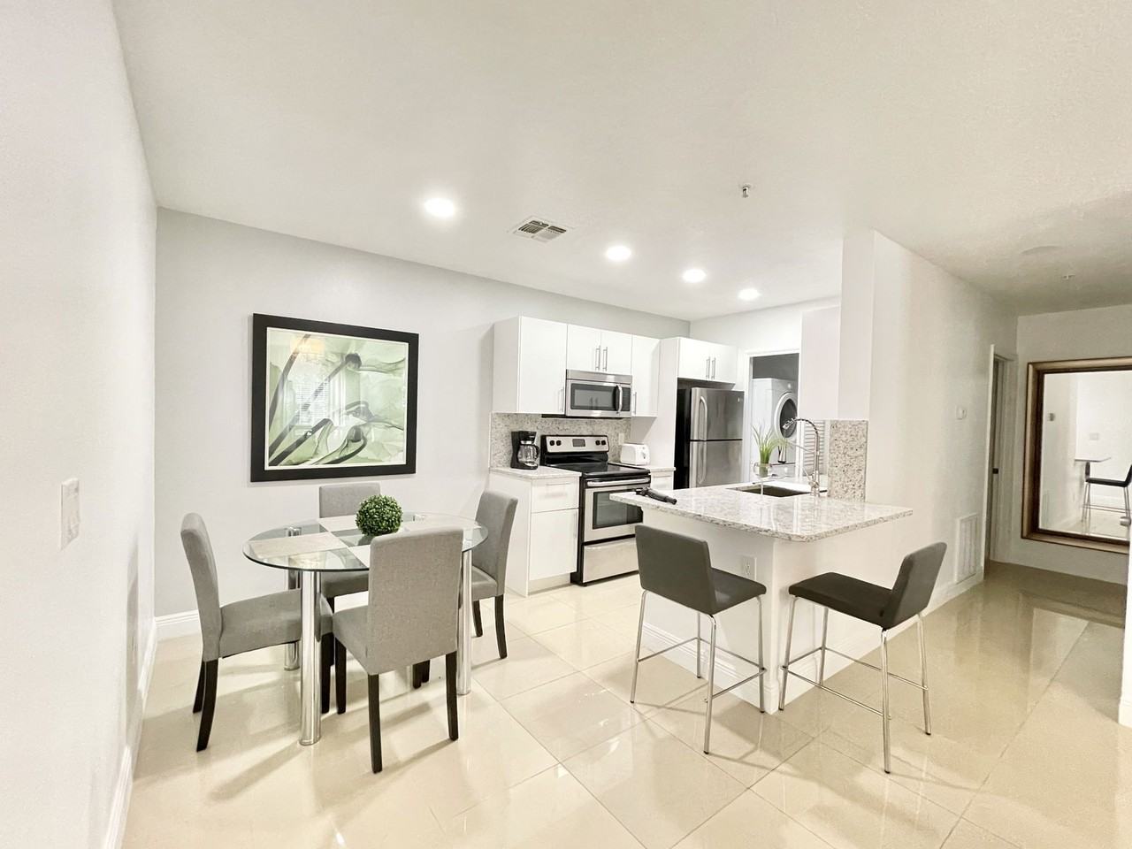 4368 S Kirkman Rd - Photo 4 of 8