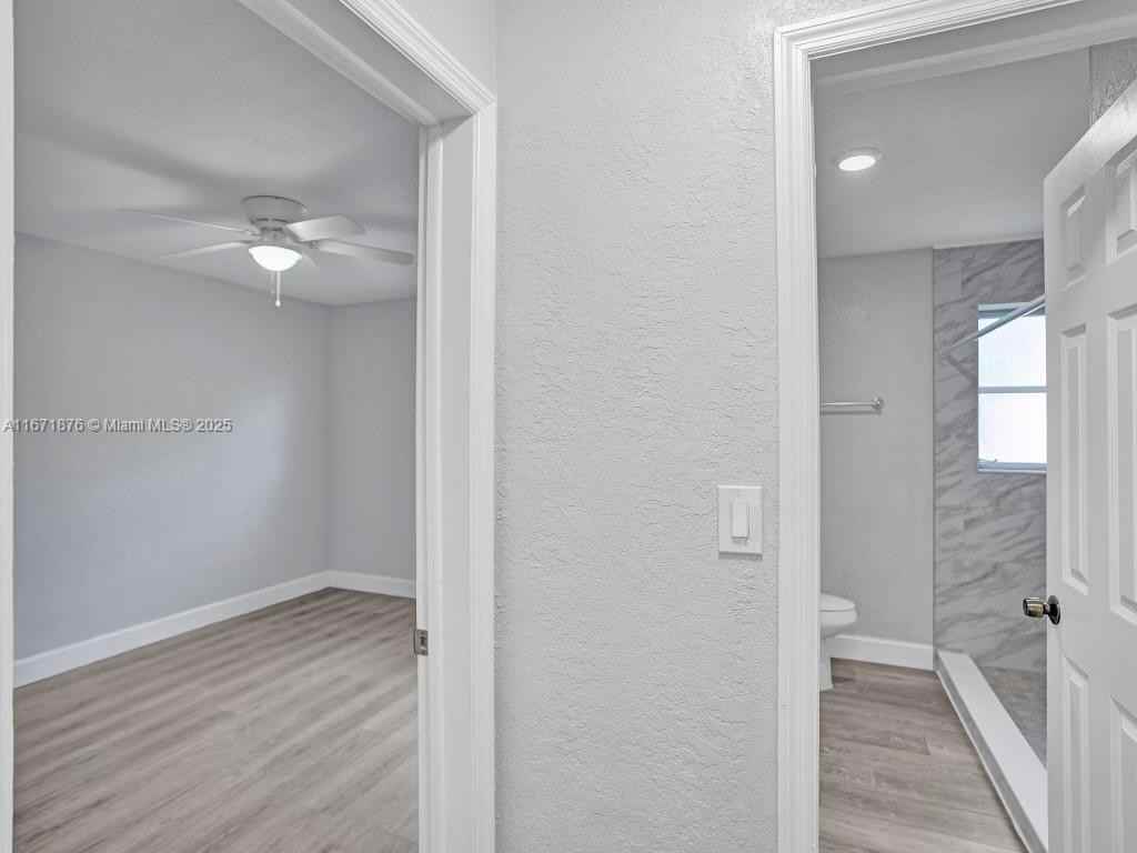 Nw 20th St #A - Photo 5 of 8