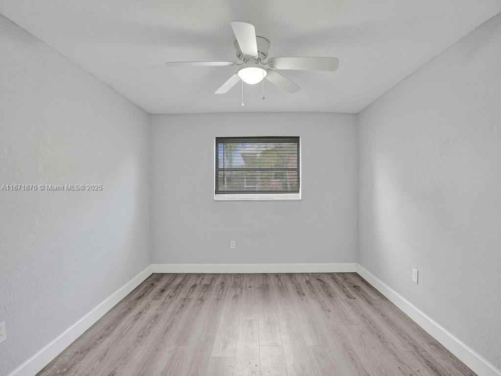 Nw 20th St #A - Photo 7 of 8