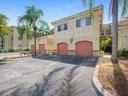 Centergate Dr #114 - Photo 2 of 7