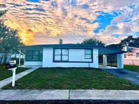 651 Sw 28th Dr - Photo 1 of 1