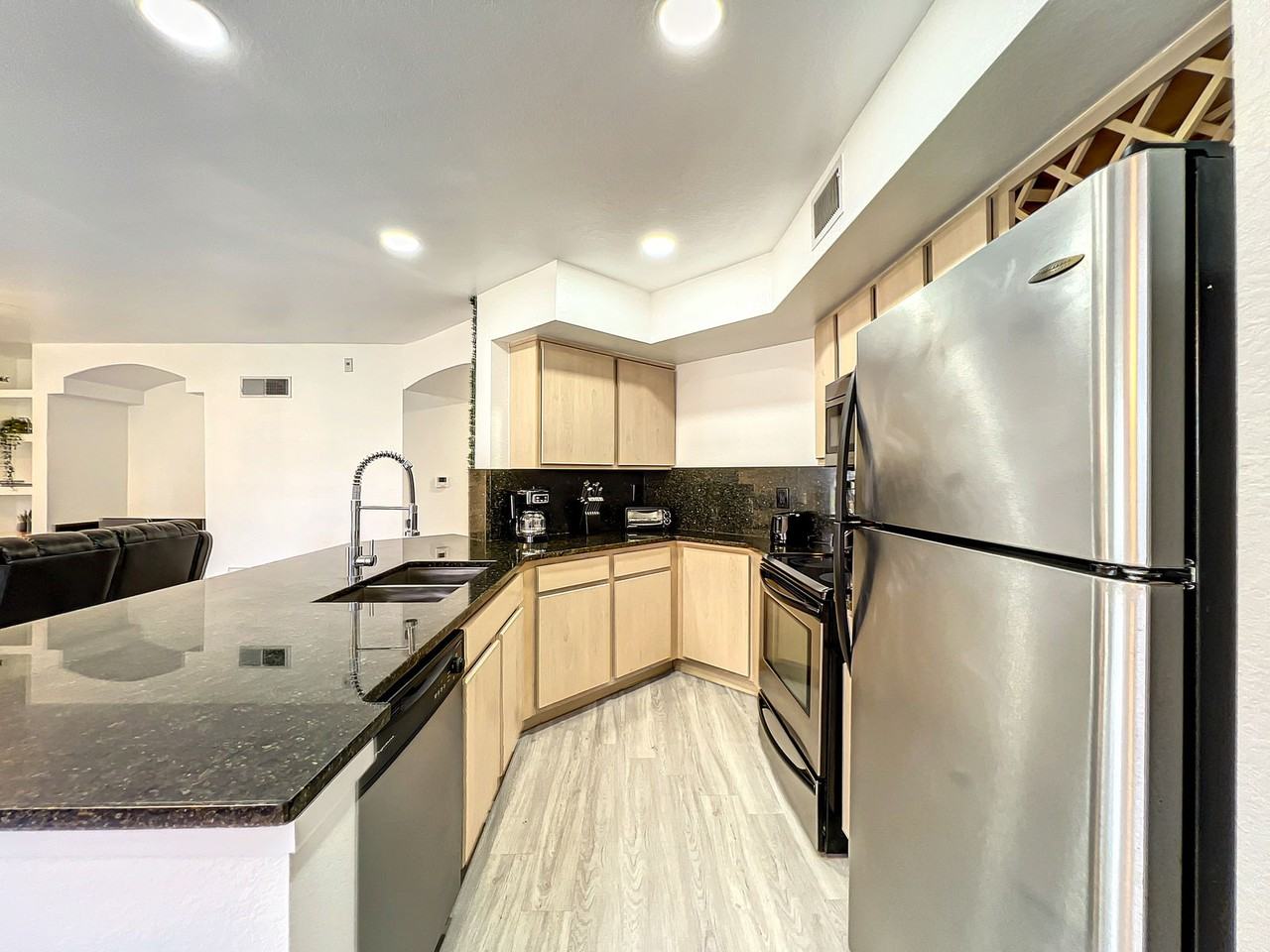 7300 Westpointe Blvd #712 - Photo 7 of 8