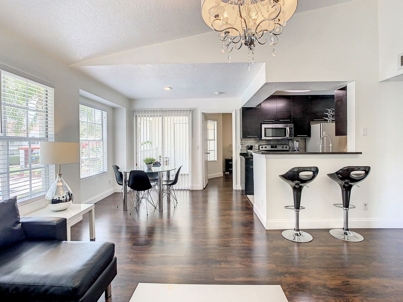 Westwood Blvd - Photo 3 of 8