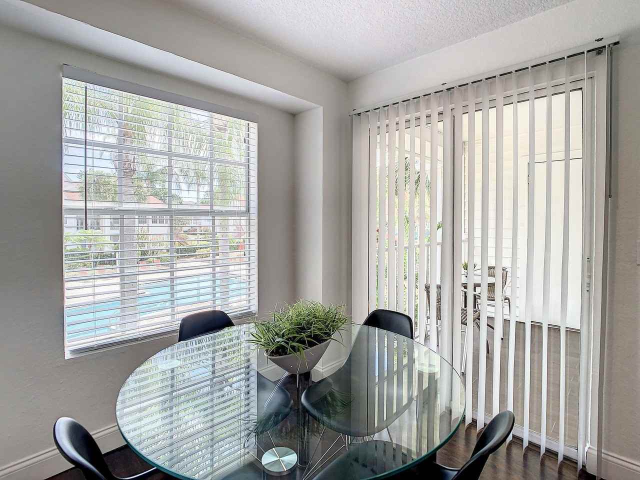 Westwood Blvd - Photo 5 of 8