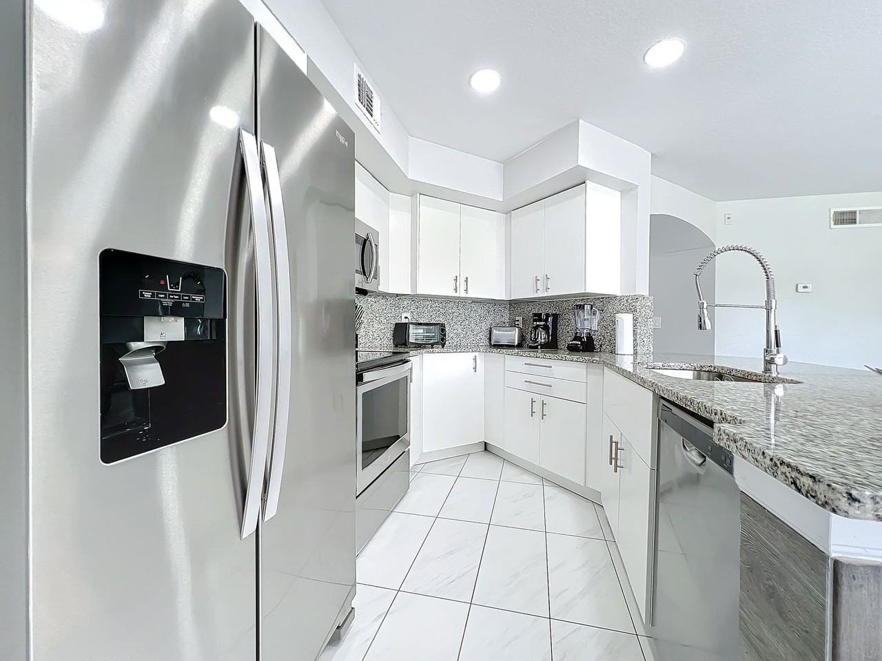 Westpointe Blvd - Photo 6 of 8