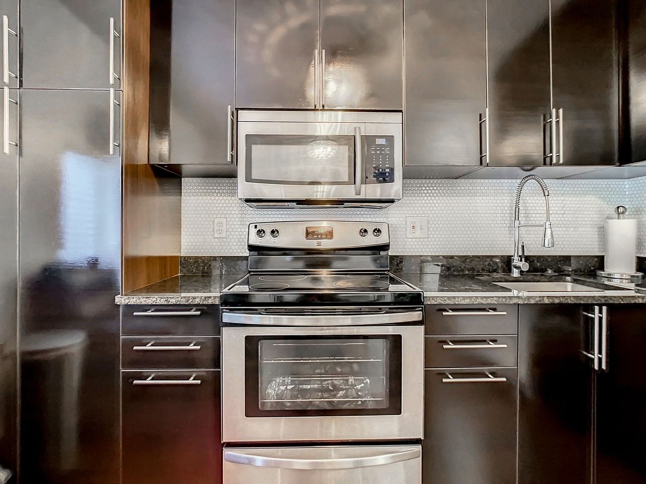 Sw 36th Ave #B - Photo 5 of 8