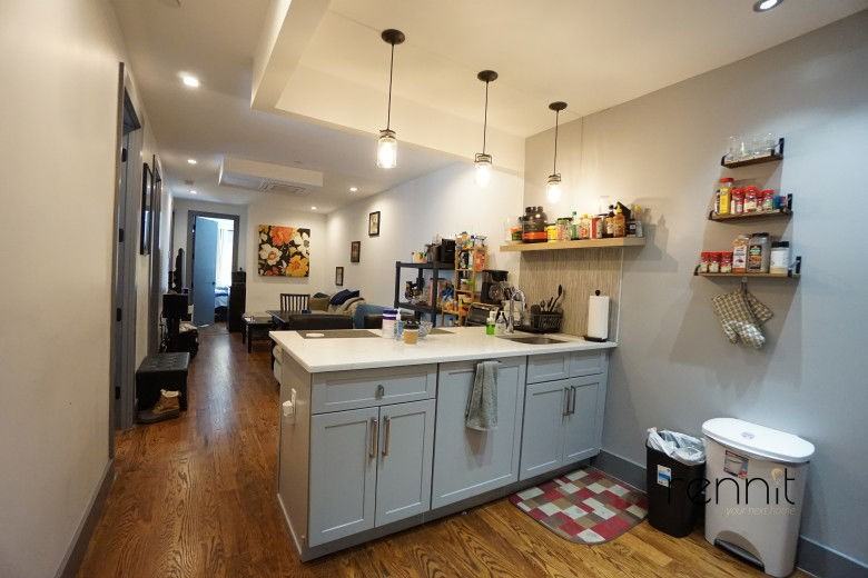 1014 Carroll St #3B - Photo 2 of 8
