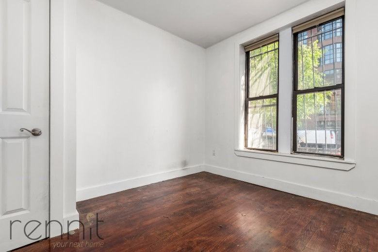 571 Saint Johns Pl #1L - Photo 6 of 8