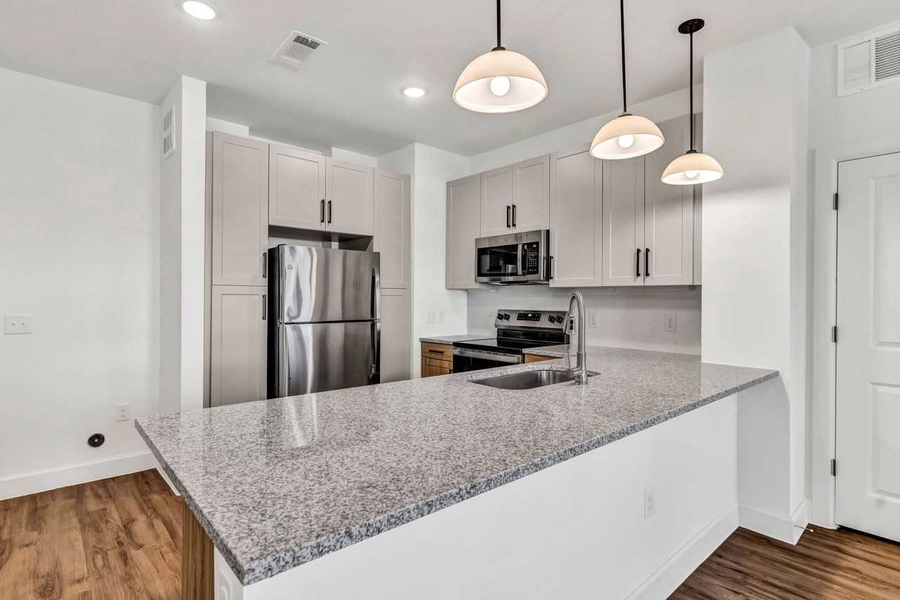 355 Dragoon Xing #4101 - Photo 2 of 8