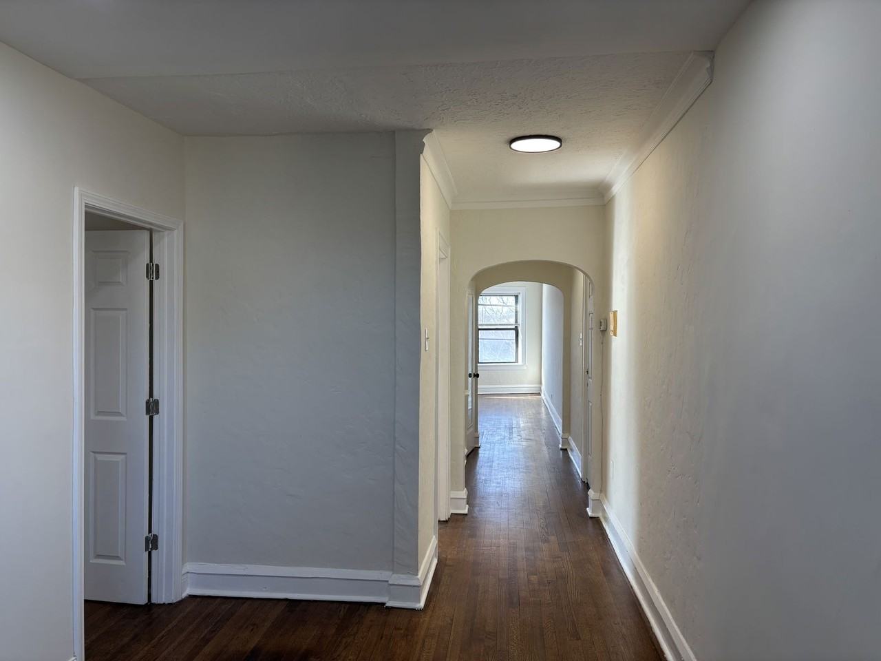 5509 N Lincoln Ave #3 - Photo 4 of 8