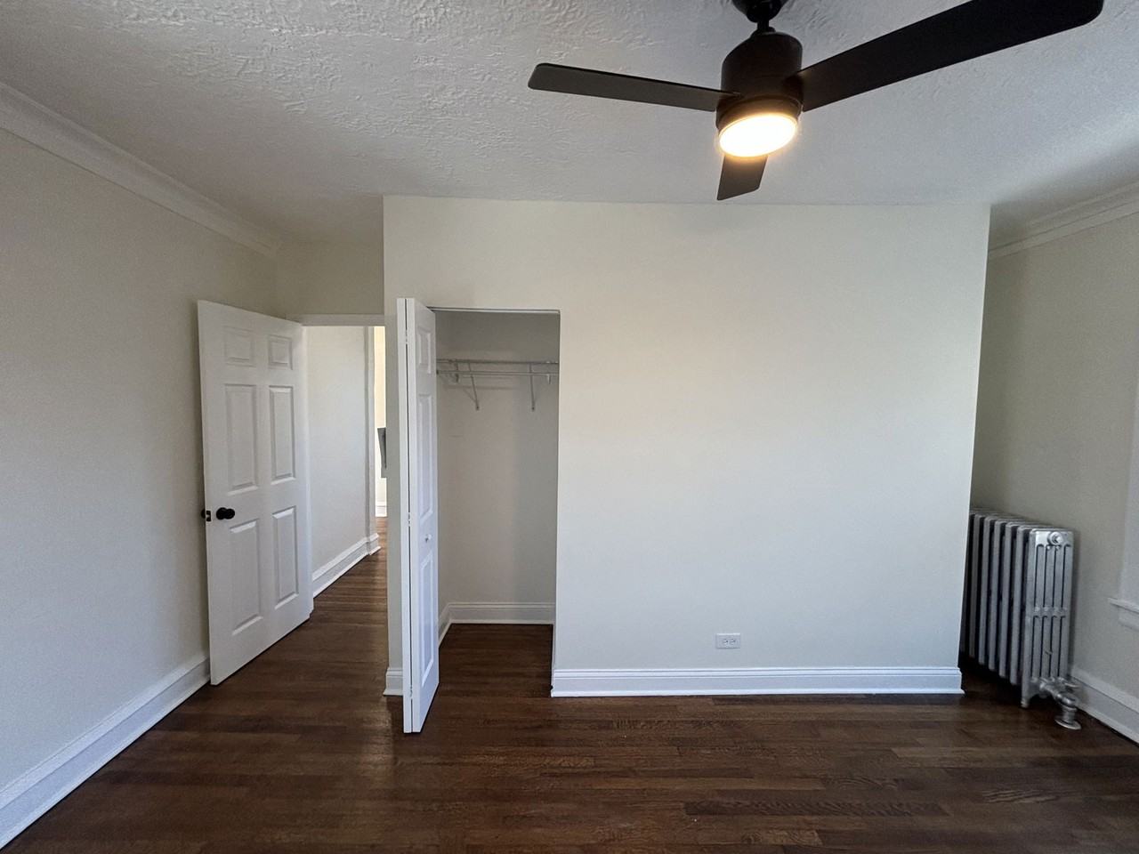 5509 N Lincoln Ave #3 - Photo 6 of 8