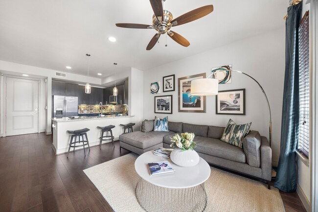 1414 Texas St #14TA1 - Photo 2 of 8